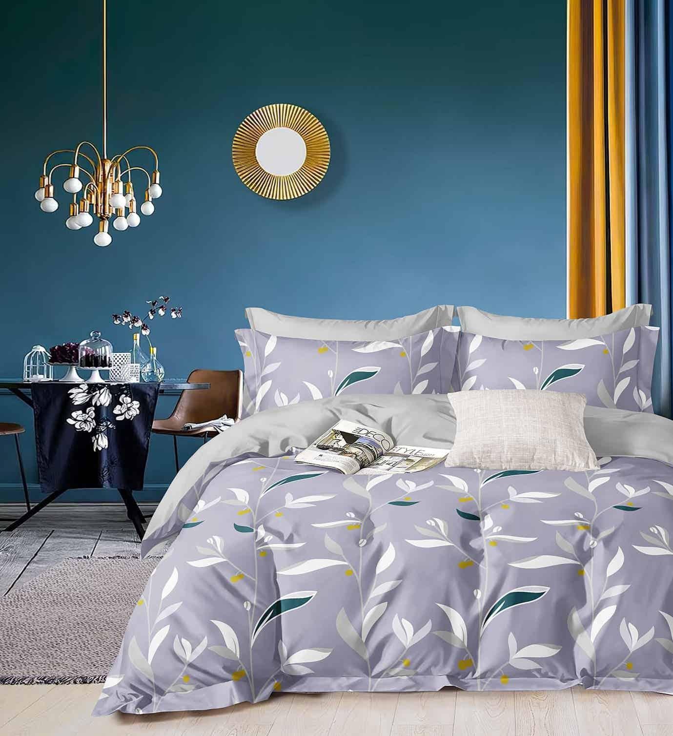 DIGITALART LAVENDER  LEAF KING SIZE BEDSHEET .