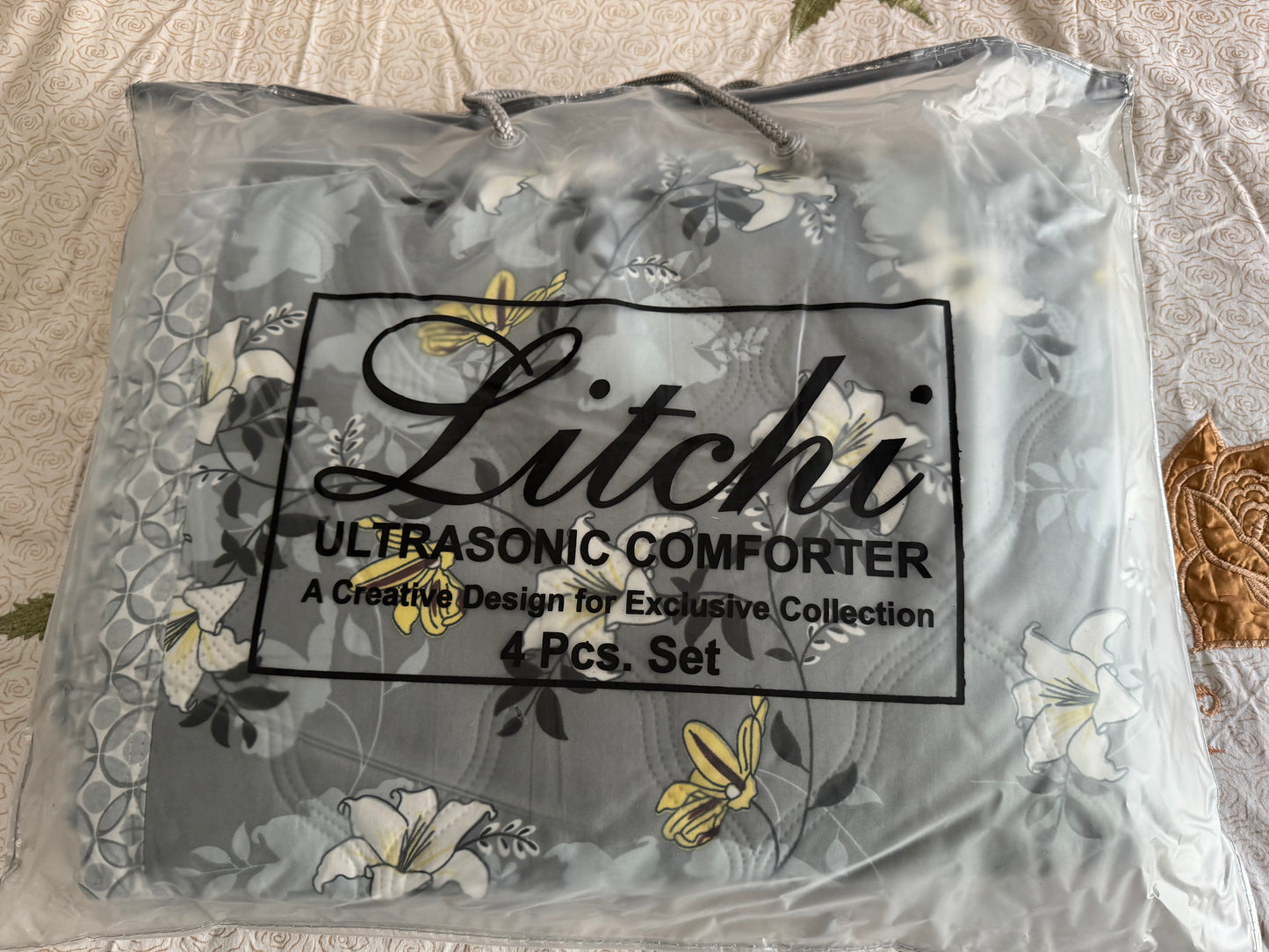 LITCHI ULTRASONIC DARK GREY COMFORTER SET