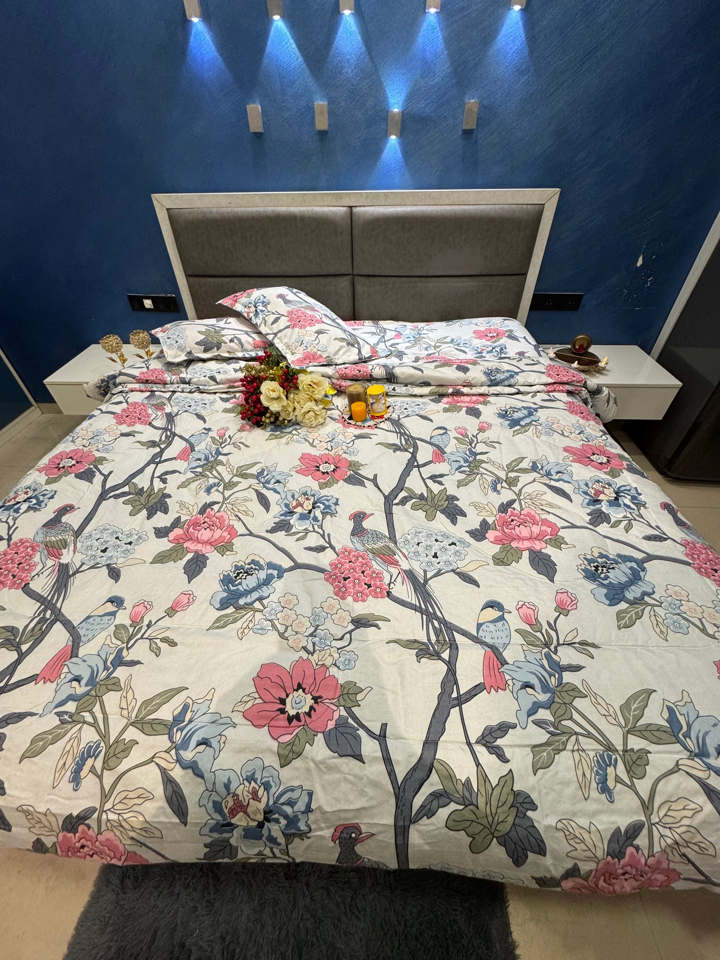 VICTORIA OFF WHITE FLORAL COMFORTER BEDDING SET