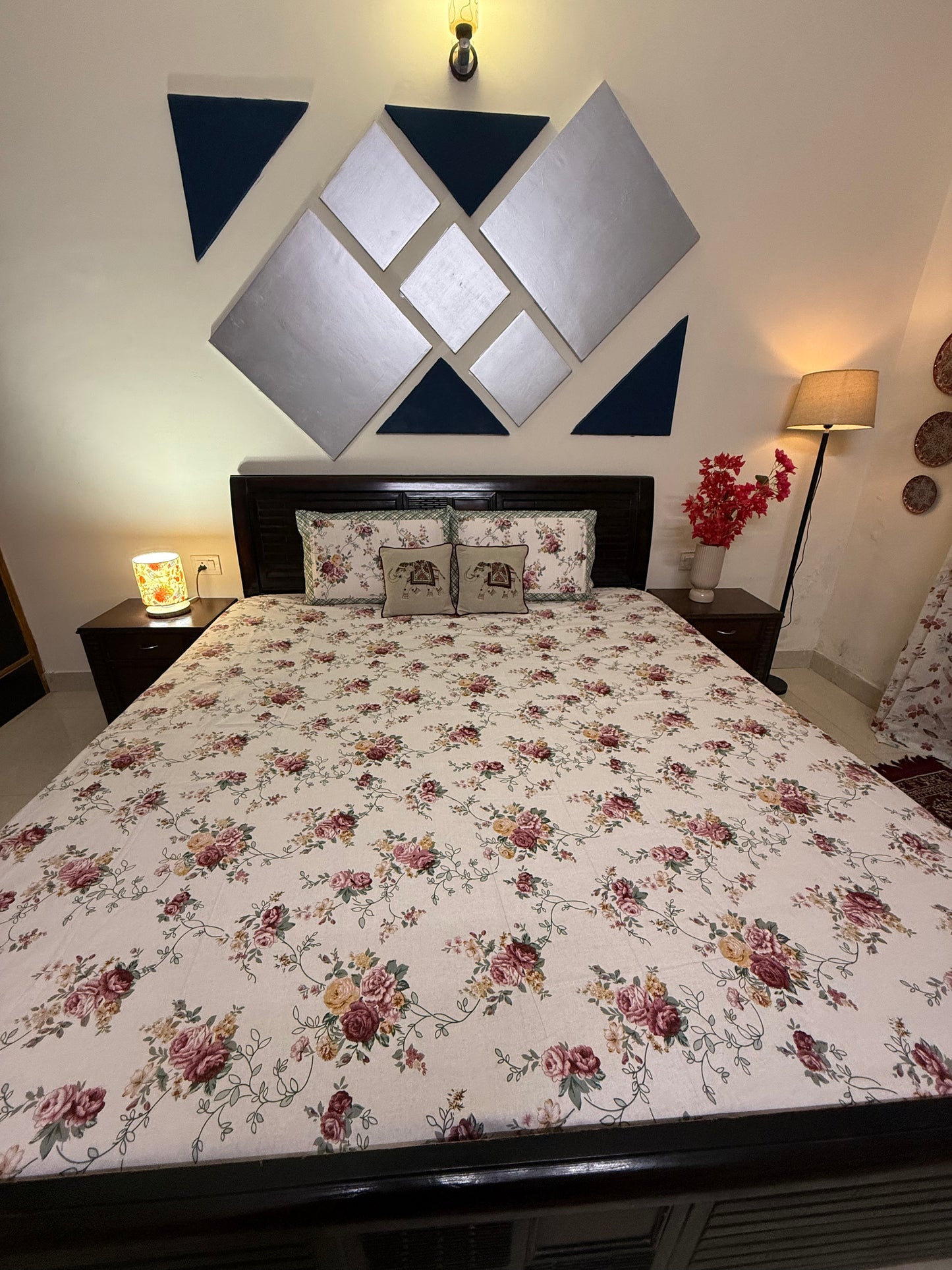 ROSEMARY OFF WHITE ROSE PRINT COTTON BEDSHEET