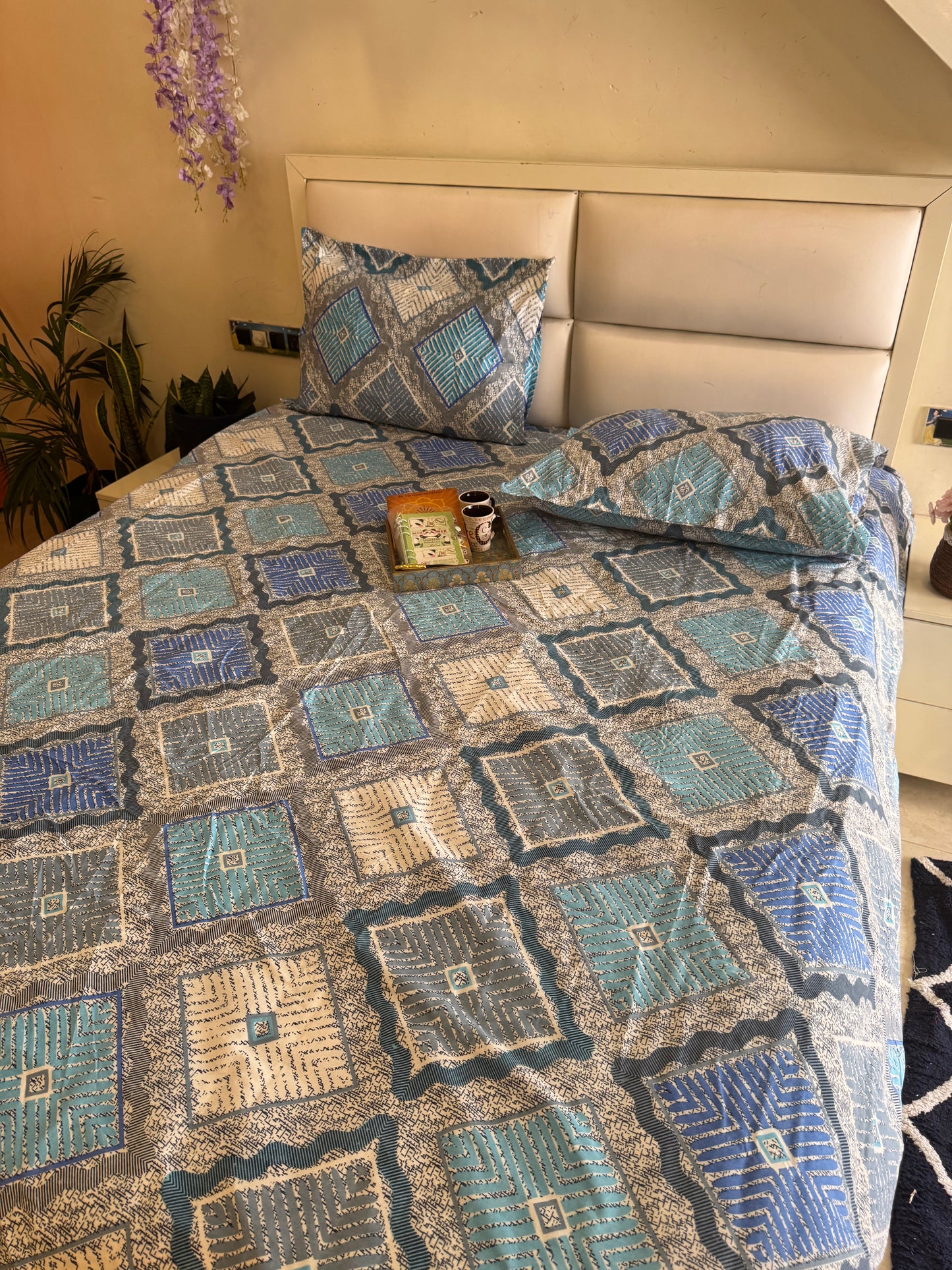 BERLIN PEACH DIAMOND SHAPE QUEEN SIZE MICROFIBER BEDSHEET