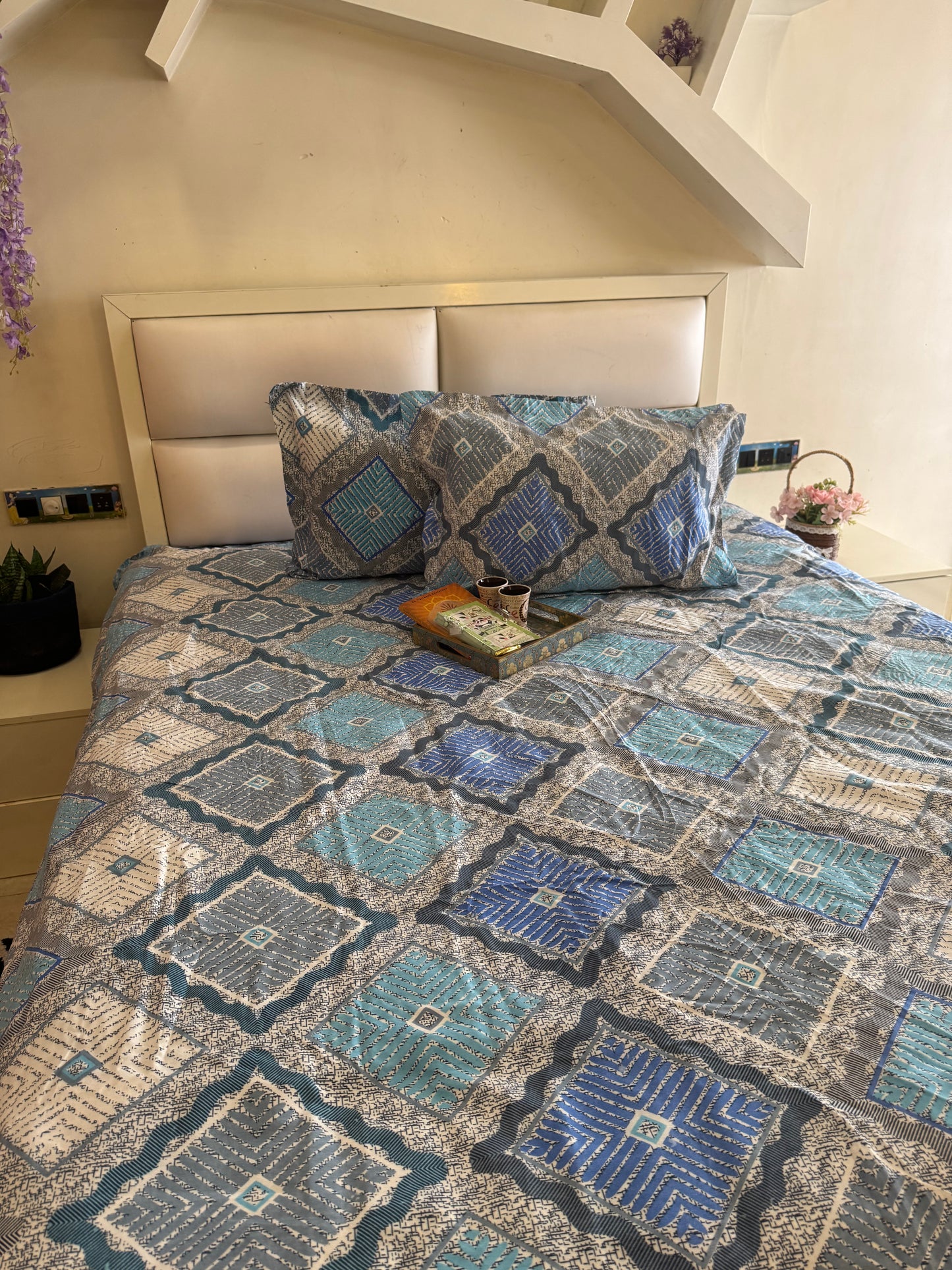 BERLIN PEACH DIAMOND SHAPE QUEEN SIZE MICROFIBER BEDSHEET