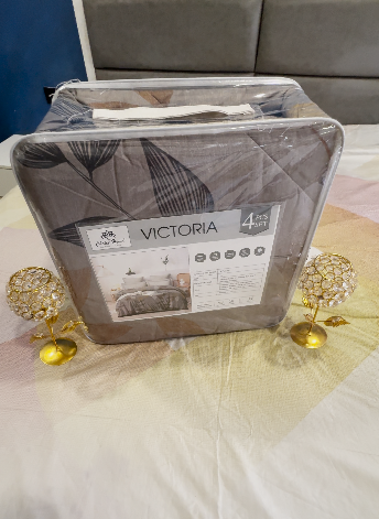 VICTORIA STONE GREY COMFORTER SET
