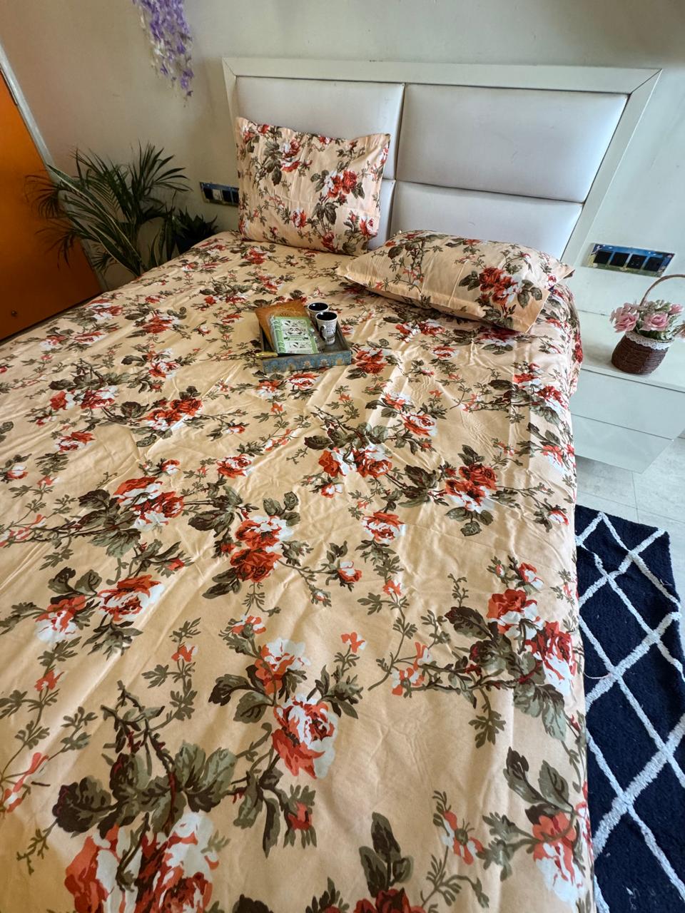BERLIN PEACH FLORAL QUEEN SIZE  MICROFIBER BEDSHEET
