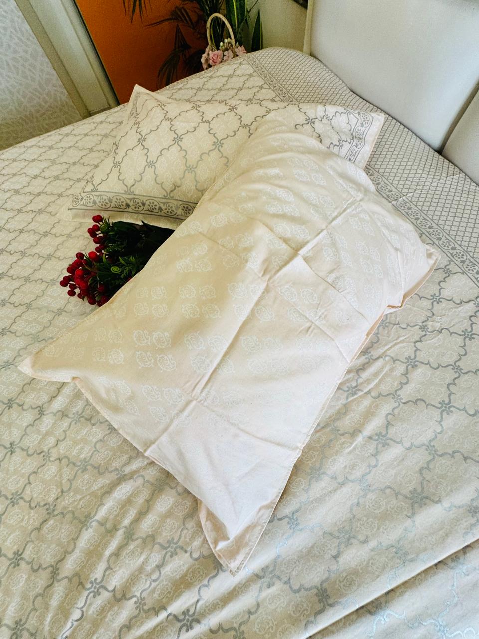 SILVER PRINT CHECKERED PEACH PURE COTTON BEDSHEET