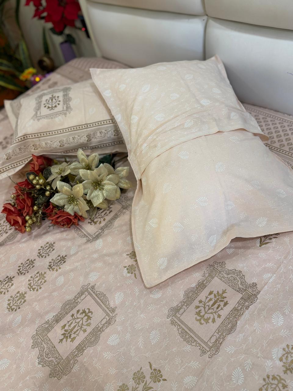 GOLD PRINT RECTANGLE MOTIFS PEACH PURE COTTON BEDHSEET