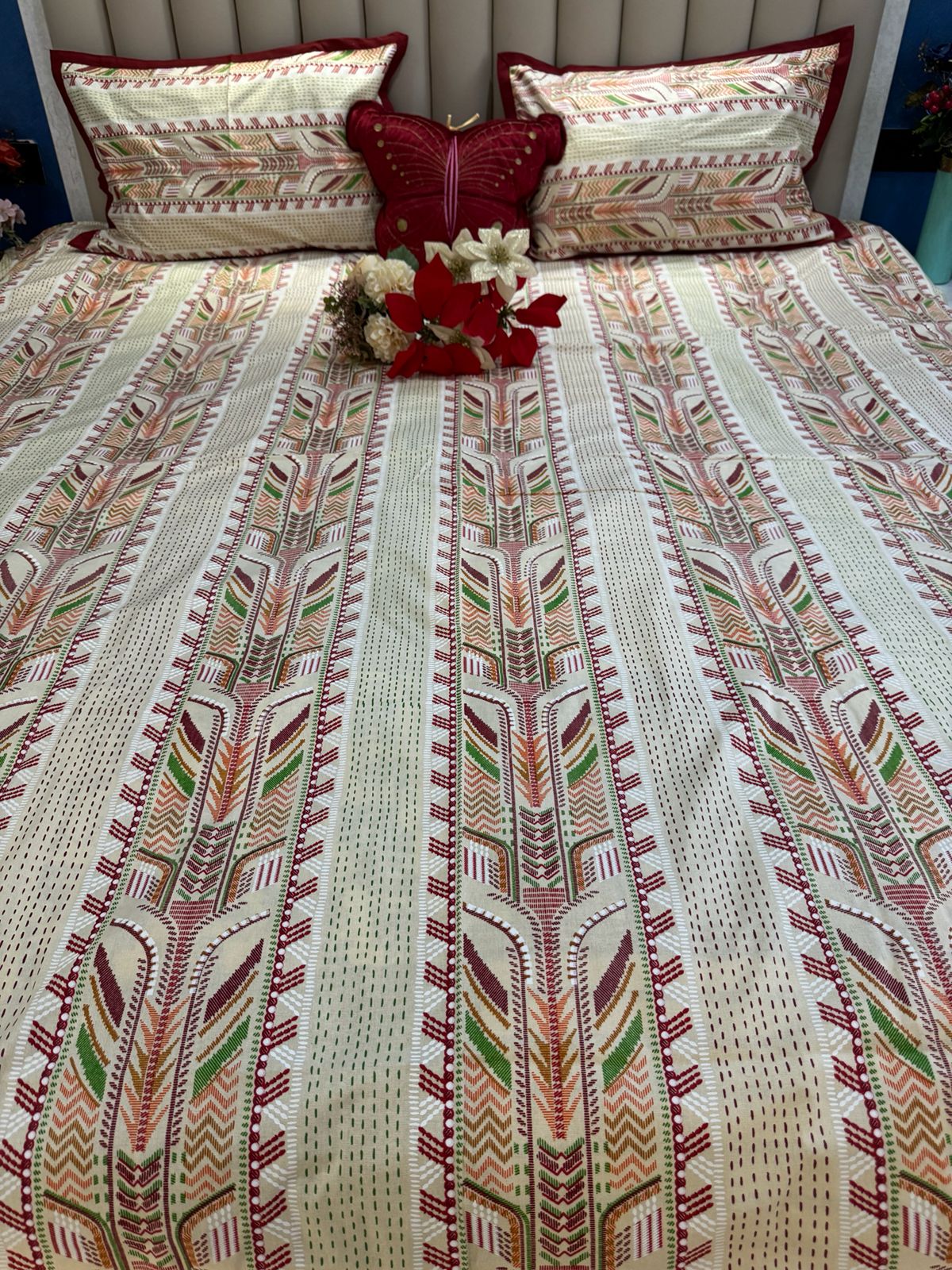 Pure Cotton Katha Work Striped Cream Bedsheet