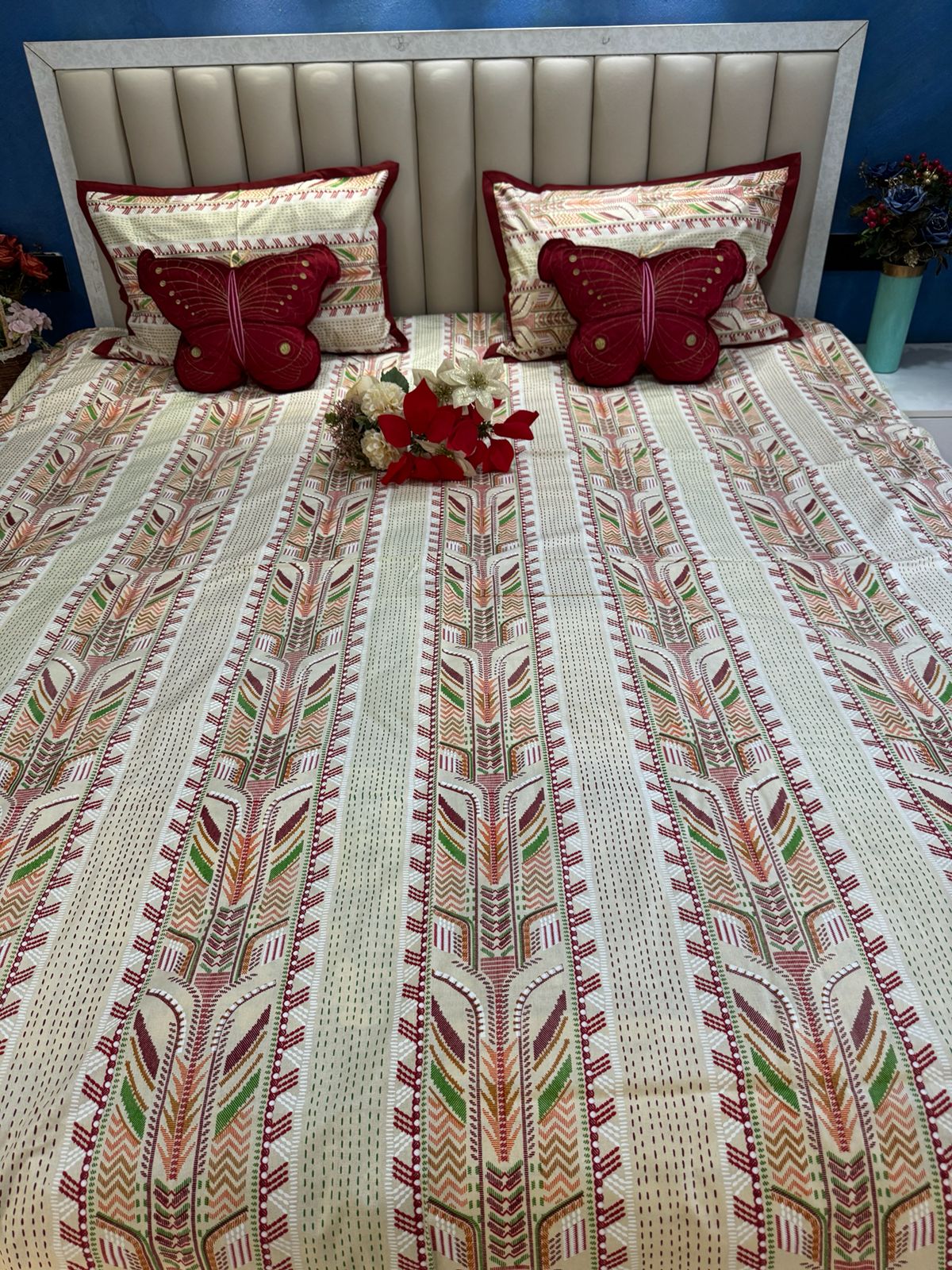 Pure Cotton Katha Work Striped Cream Bedsheet