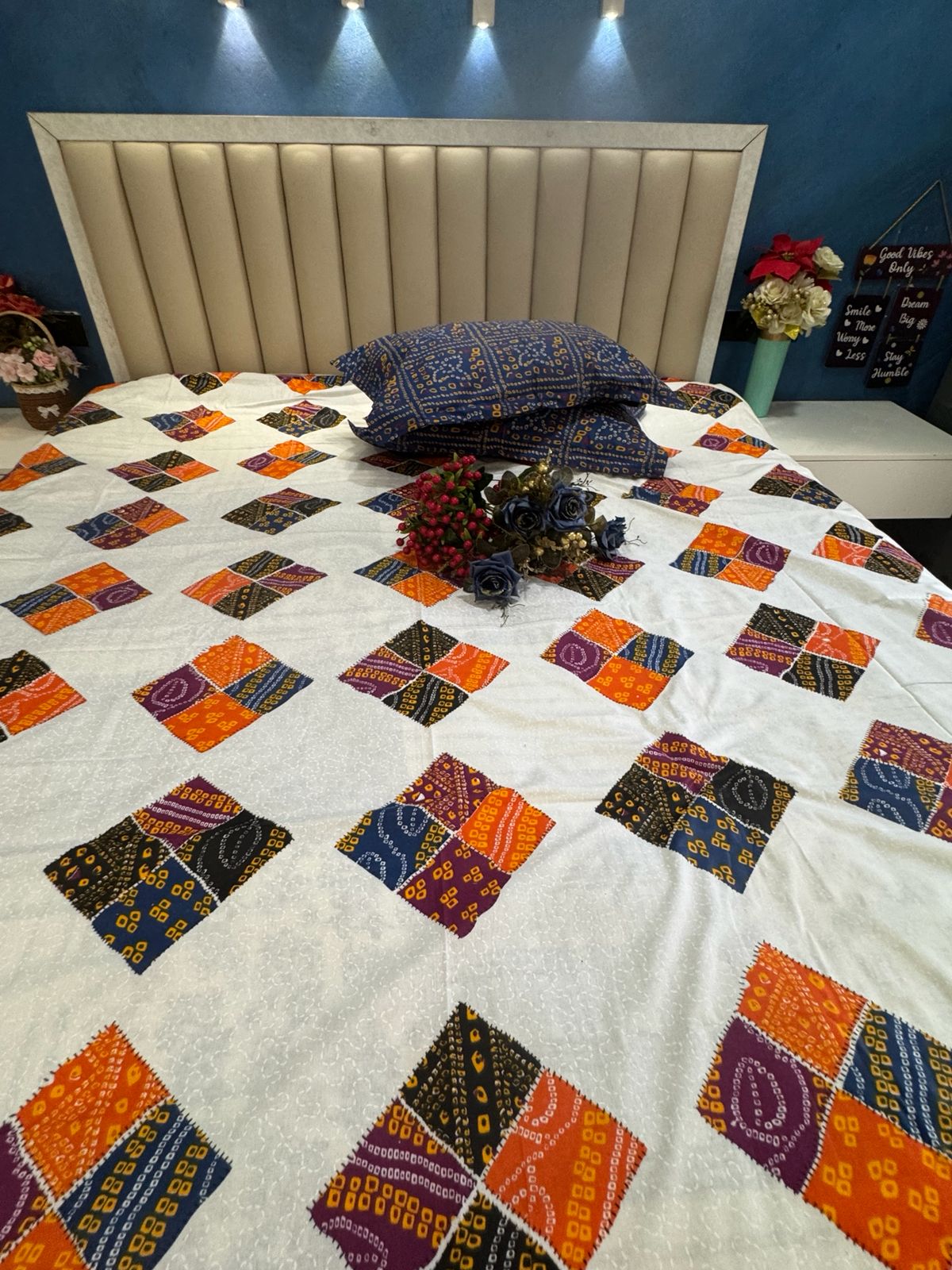 Pure Cotton Diamond shaped Chunri Print OFF WHITE Bedsheet