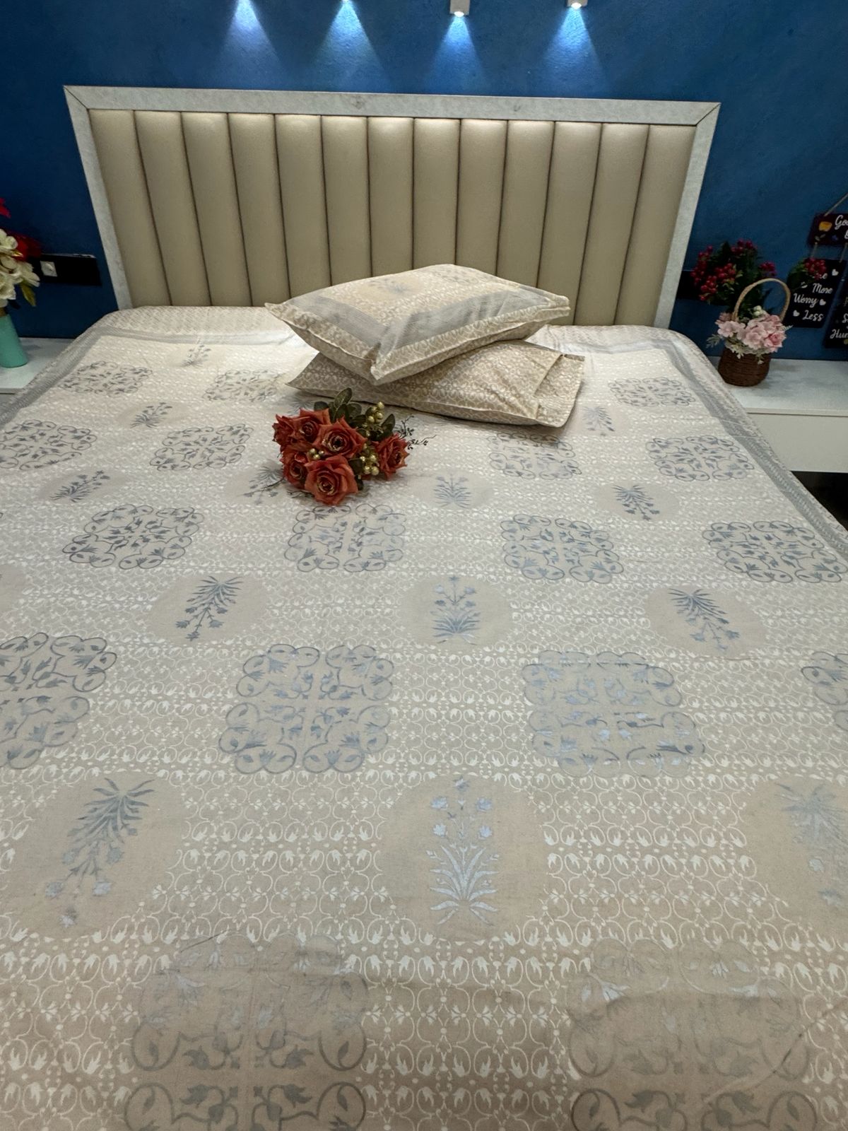 SILVER PRINT SQUARE MOTIFS LIGHT PEACH PURE COTTON BEDSHEET