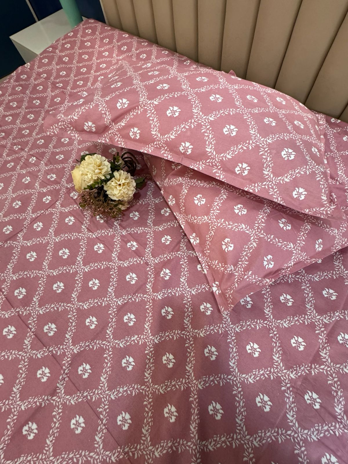 PURE COTTON VANATARA PINK DESIGN  Bedsheet