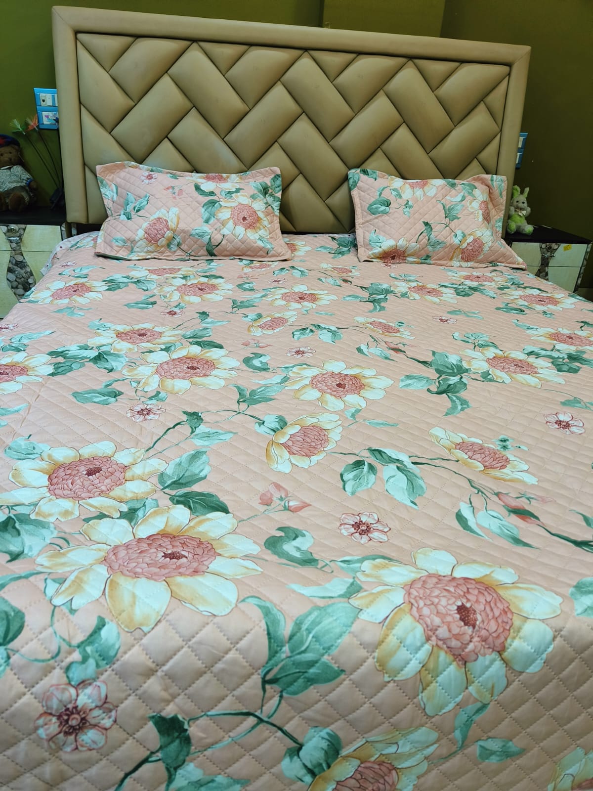 CADBURY KING SIZE FLORAL PINK BEDCOVER