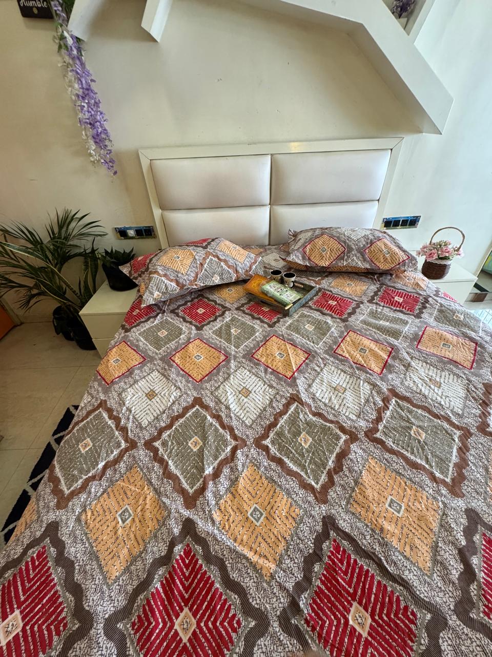 BERLIN PEACH DIAMOND SHAPE QUEEN SIZE MICROFIBER BEDSHEET