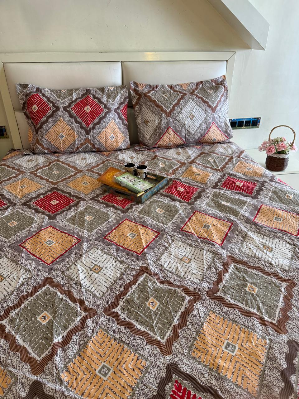 BERLIN PEACH DIAMOND SHAPE QUEEN SIZE MICROFIBER BEDSHEET