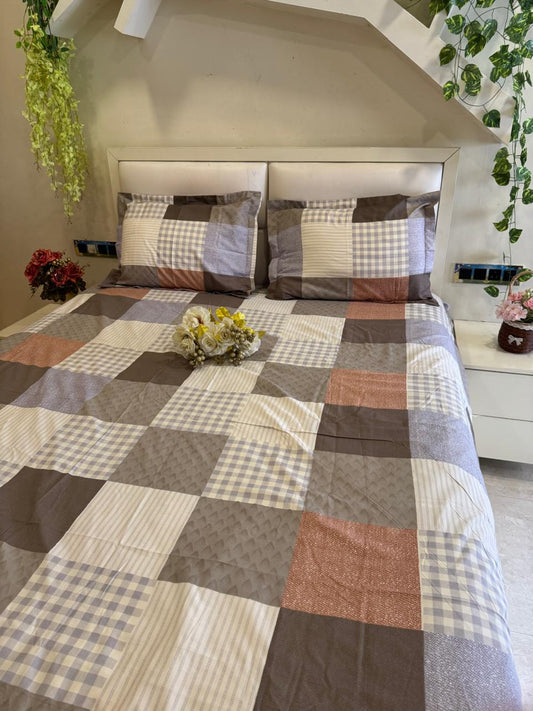 DIGITALART MULTICOLOUR CHECKERED KING SIZE BEDSHEET