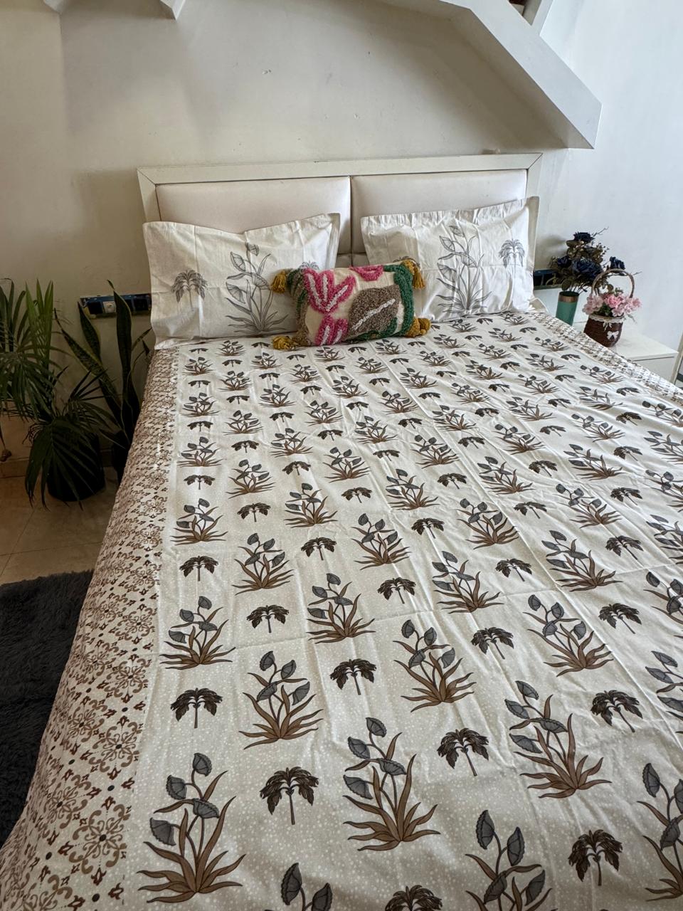 Pure Cotton Brown Blossom King Size Bedsheet