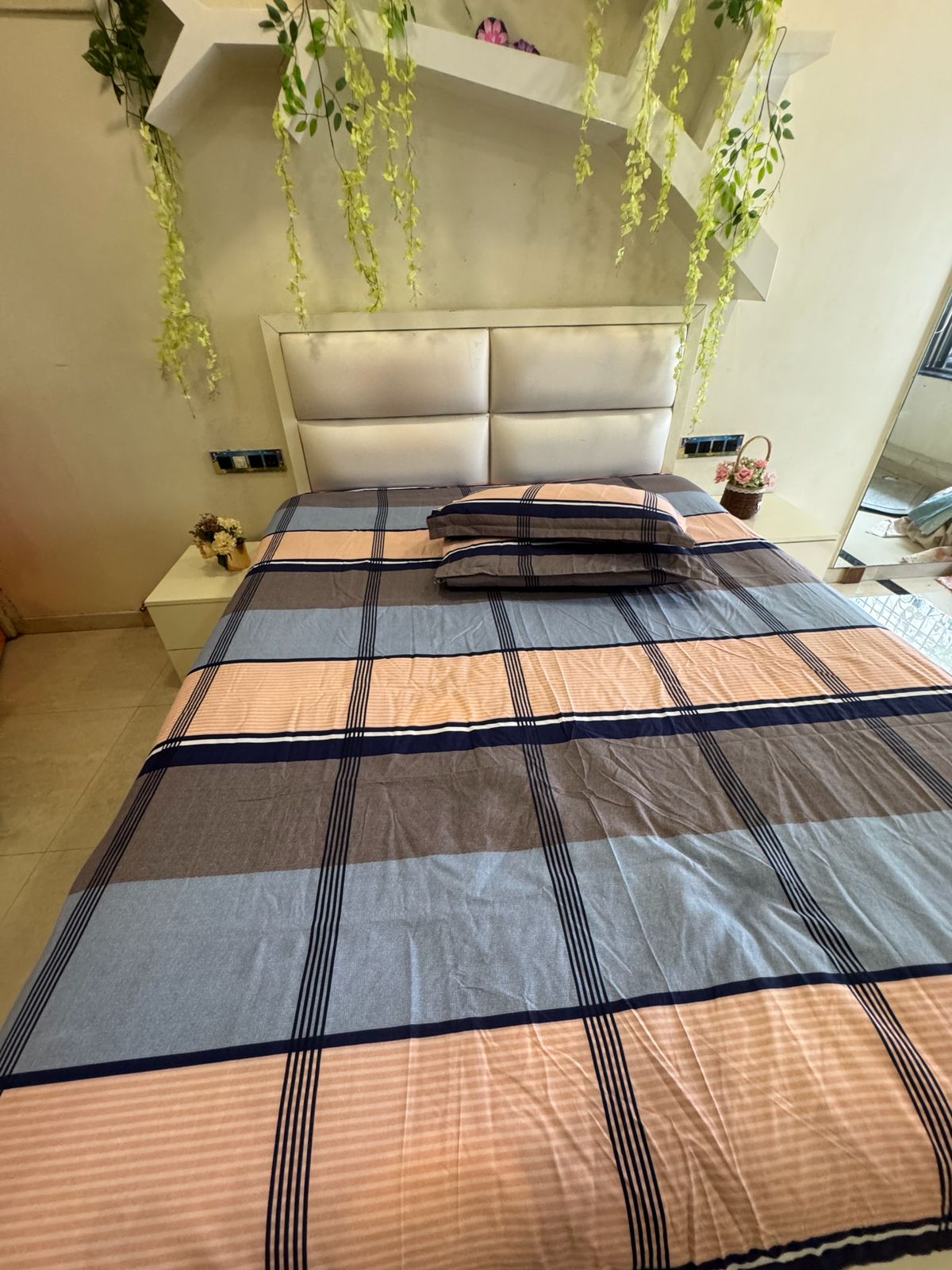 BELLEZA MULTICOLOUR CHECKERED DOUBLE SIZE MICROFIBER BEDSHEET