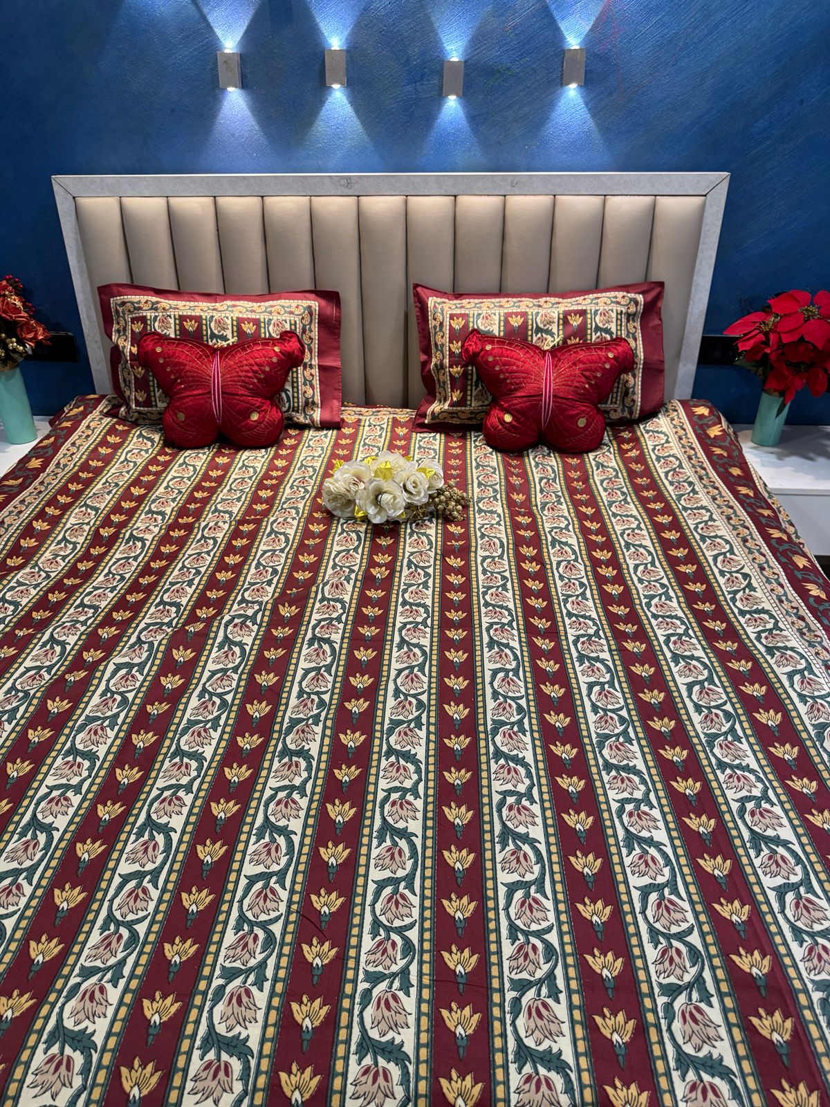 ECUADOR MAROON - CREAM VERTICAL FLORAL LINED  COTTON QUEEN SIZE BEDSHEET