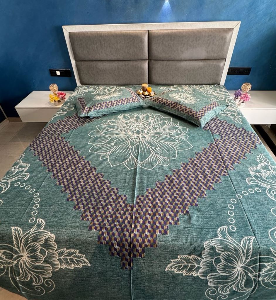 GIZA COTTON BOTTLE GREEN FLORAL PRINTED KING SIZE BEDSHEET